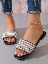 Classic With Artificial Pearl And Rhinestone Decoration Flat Sandals