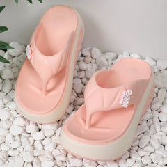 Comfortable Lightweight Shallow Outdoor Beach Style Platform Flip Flops Slippers