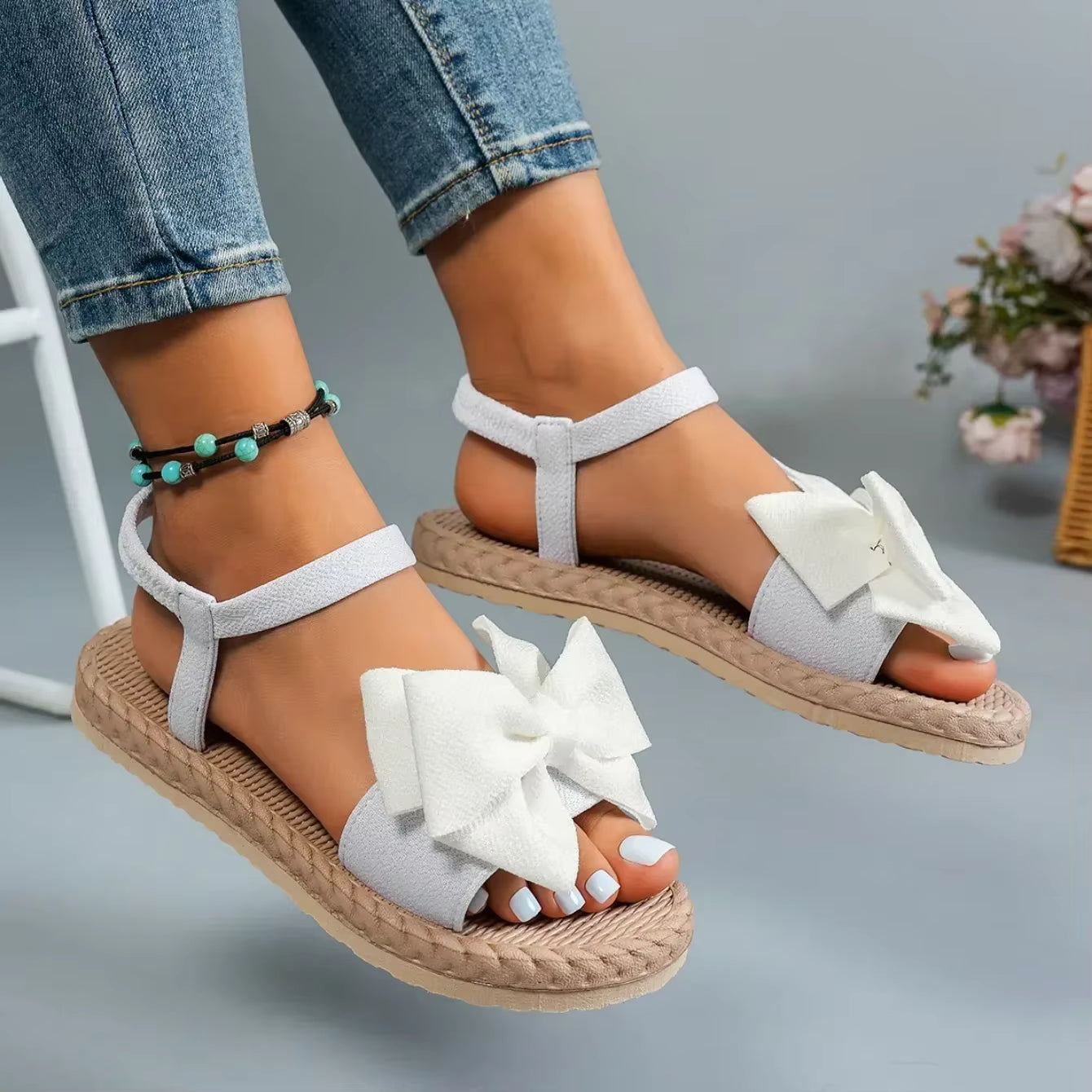 Casual Outdoor Shallow Bow Back Strap Tie Anti-slip Trend Sandals