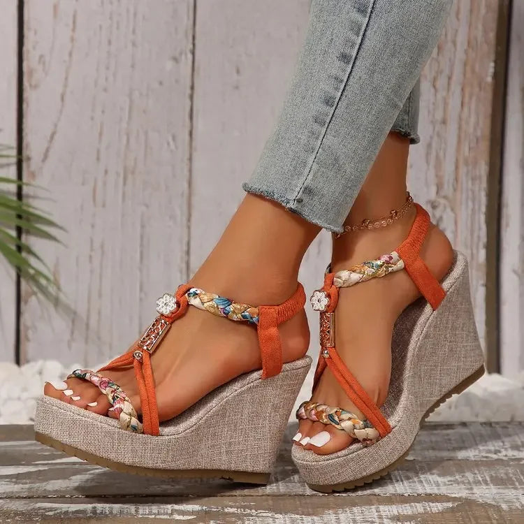 Beach Style Slip-On Mesh Thick Sole Clip Toe Design High Heels Sandals