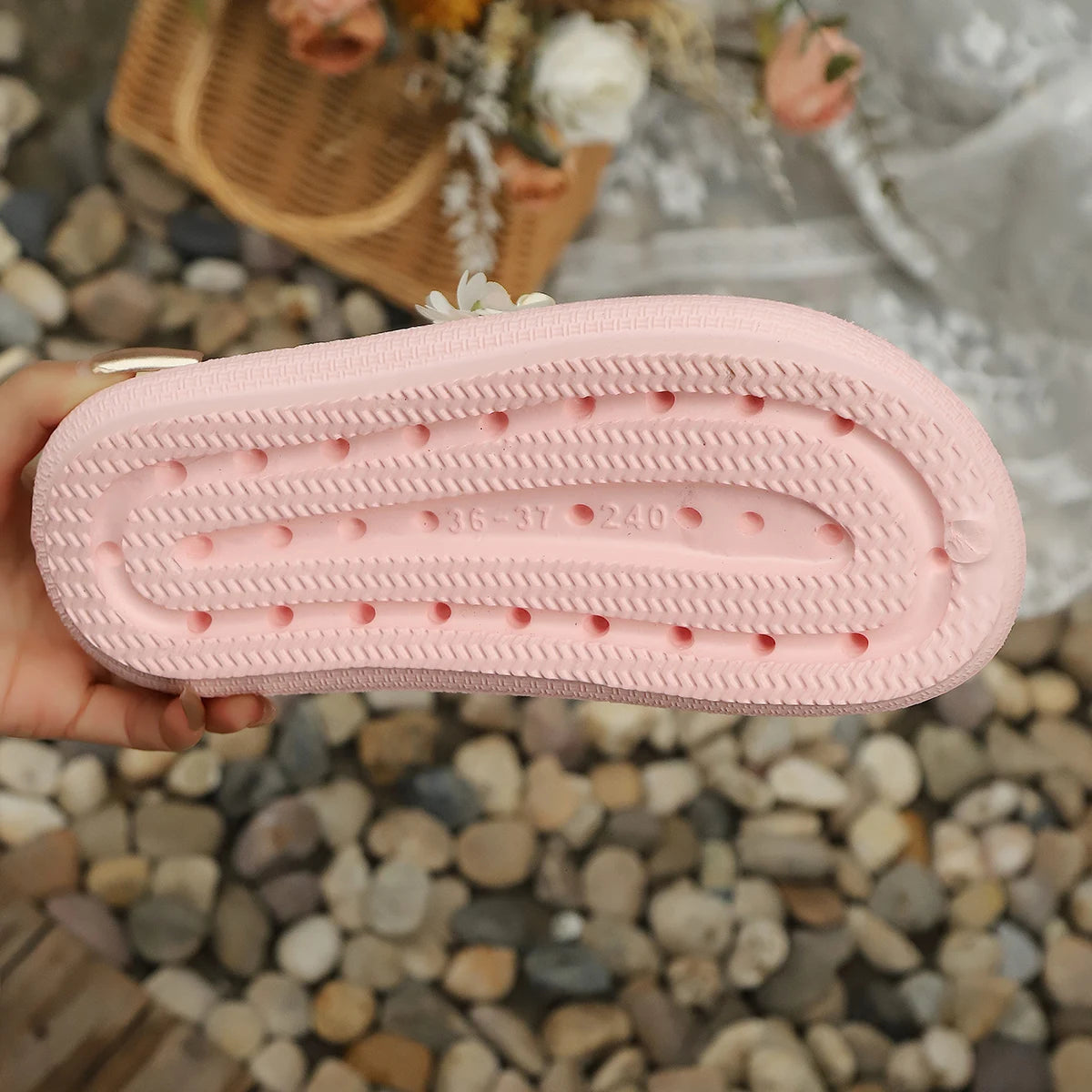 Casual Basic Versatile Comfort Soft Sole Flip-Flop Beach Style Slippers