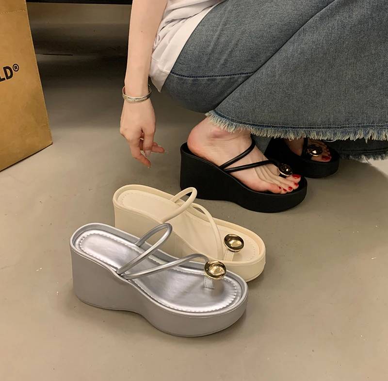 Casual Beach Style Platform Wedges Flip Flop Clip Toe Heel Sandal