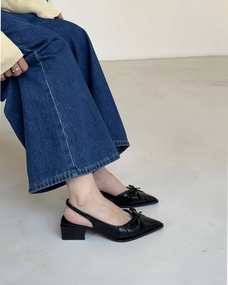 Casual Butterfly-knot Pointed Toe Low Heel Street Style Sling-backs Sandals