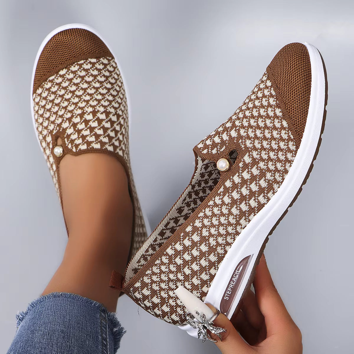 Casual Fashionable Breathable Lightweight Non-Slipwear-Resistant Sports Shoes