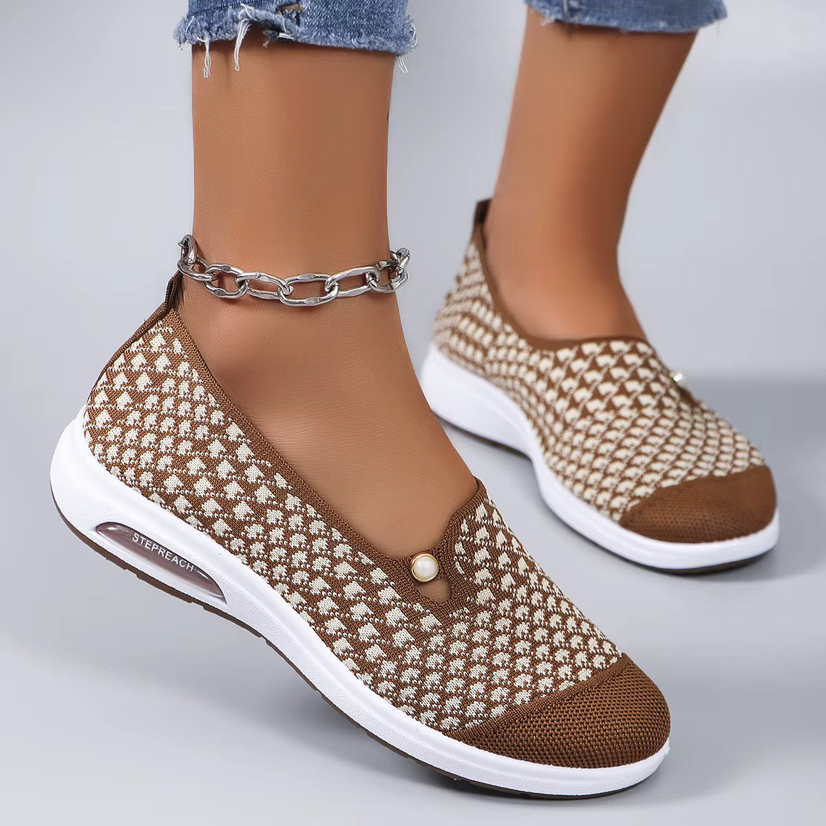 Casual Fashionable Breathable Lightweight Non-Slipwear-Resistant Sports Shoes