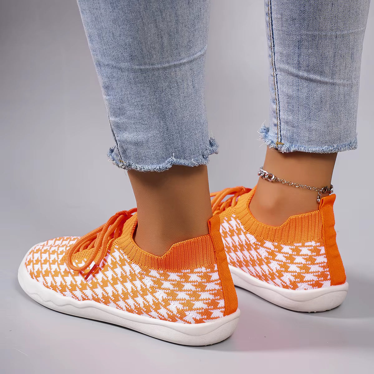 Casual Fashionable Breathable Lightweight Non-Slipwear Resistant Sports Shoes