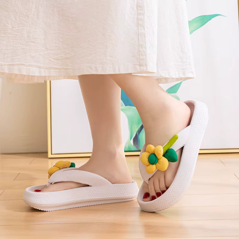Casual Flower Pull On Soft-bottom Cloud Platform Slippers