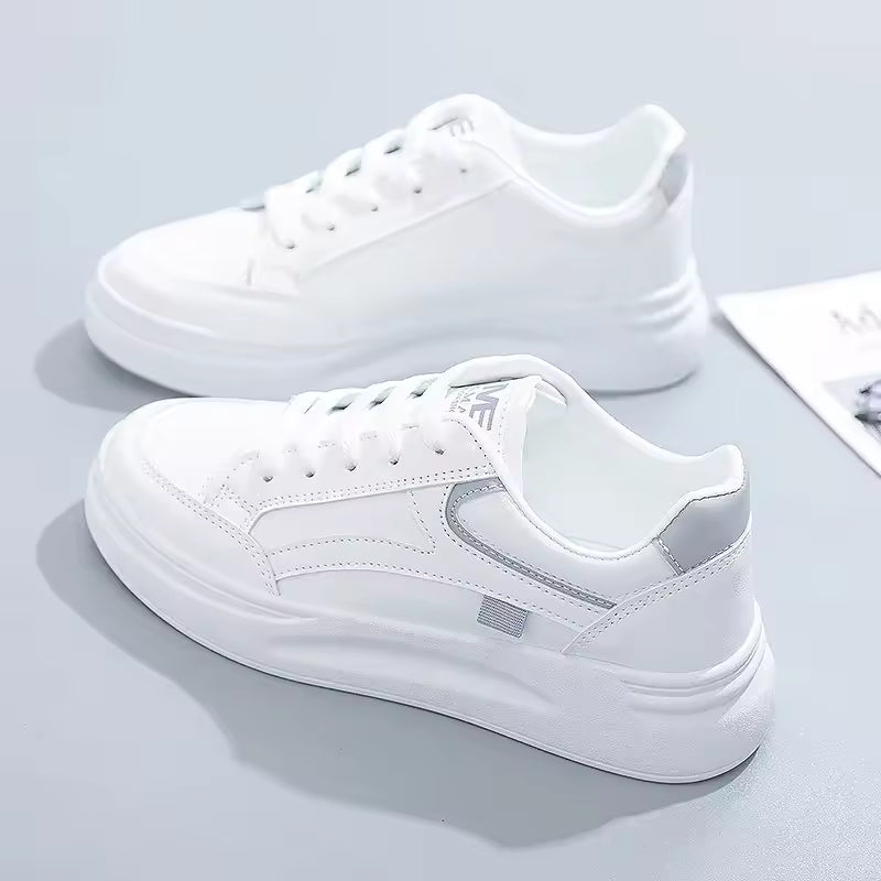 Casual Skateboarding PU Leather Lace-Up Breathable Sneakers