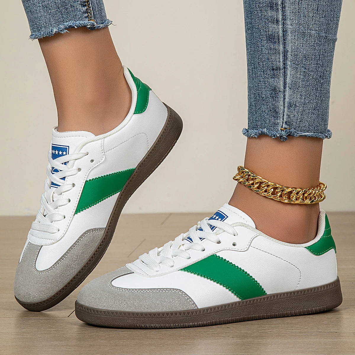 Casual Lightweight Round Toe Non-Slip Lace-Up Low Heel Sports Shoes