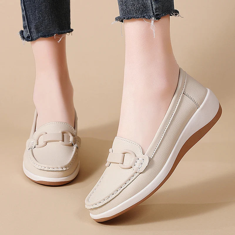 Casual Novelty Cow Leather Slip-On Round Toe Flat Shoes