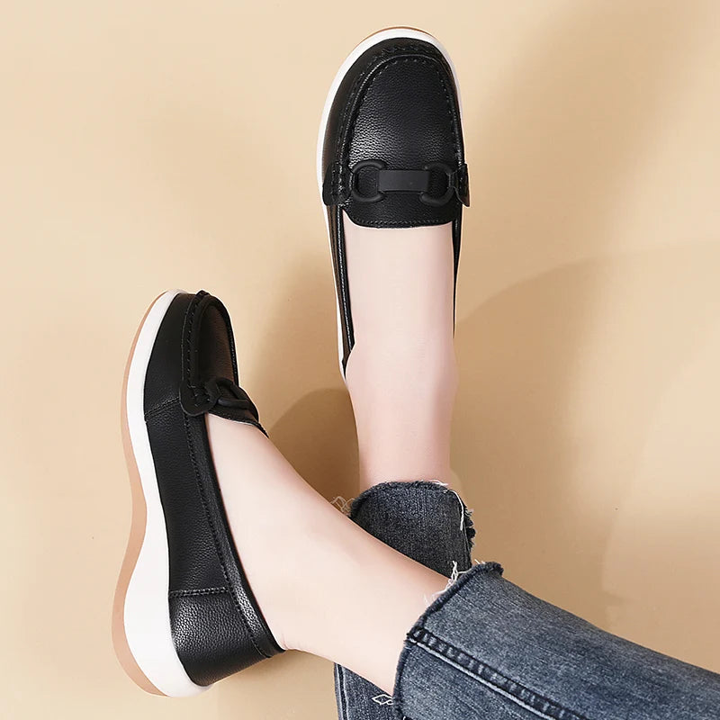 Casual Novelty Cow Leather Slip-On Round Toe Flat Shoes