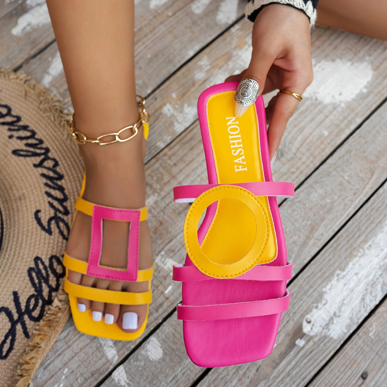 Concise Rubber Shallow Outdoor Non-slip Slides Flat Slippers