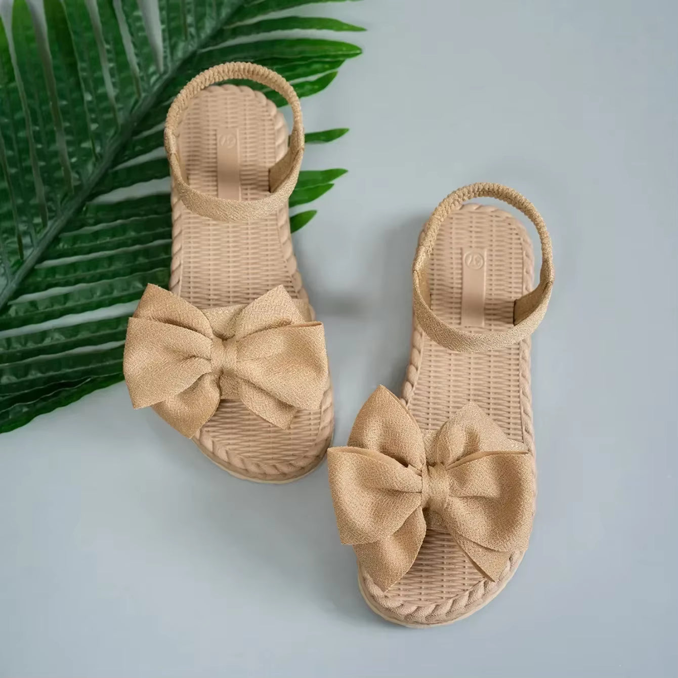 Casual Outdoor Shallow Bow Back Strap Tie Anti-slip Trend Sandals