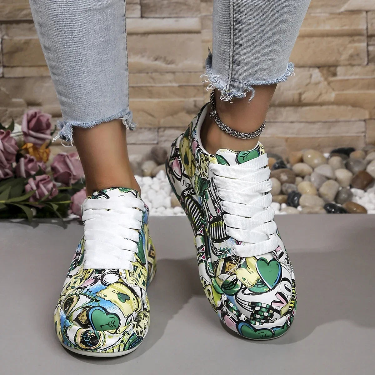 Casual Painted Graffiti Lace Up Flat Pu Leather Sports Shoes