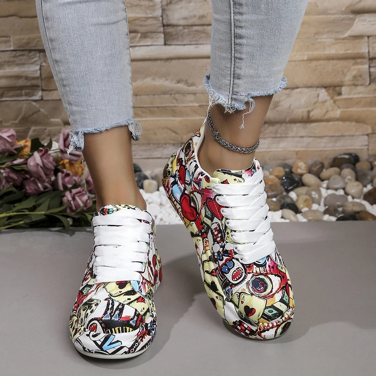 Casual Painted Graffiti Lace Up Flat Pu Leather Sports Shoes