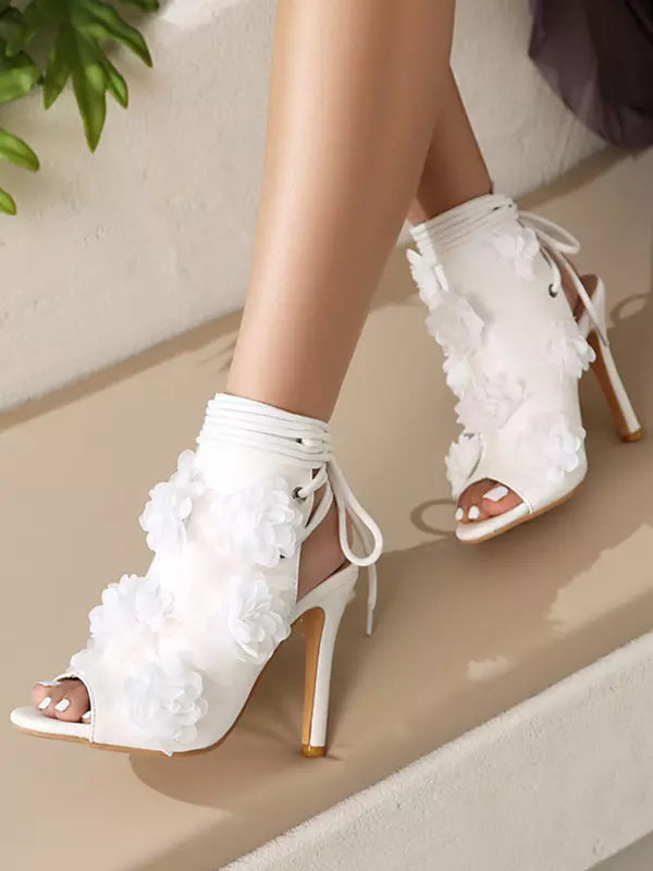 Casual Peep Toe Flowers Detail Lace Up High Heel Bootie