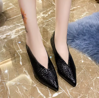 Casual Soft Leather Shallow Pointed Toe Thick Square Heel