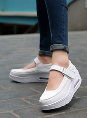 Casual Soft-Soled Breathable Thick-Soled Non-Slip Non-Tiring Feet Shoes