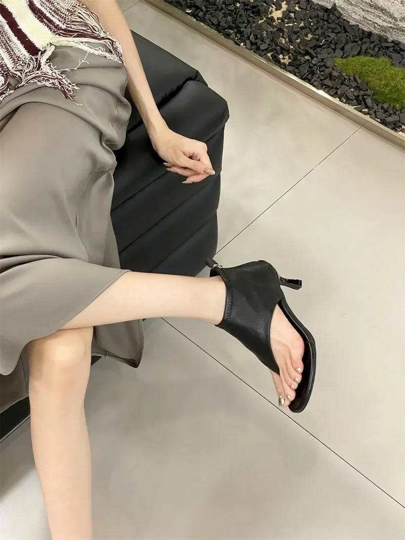 Casual Versatile Comfortable Clip Open Toe Cover Heel High-Heeled