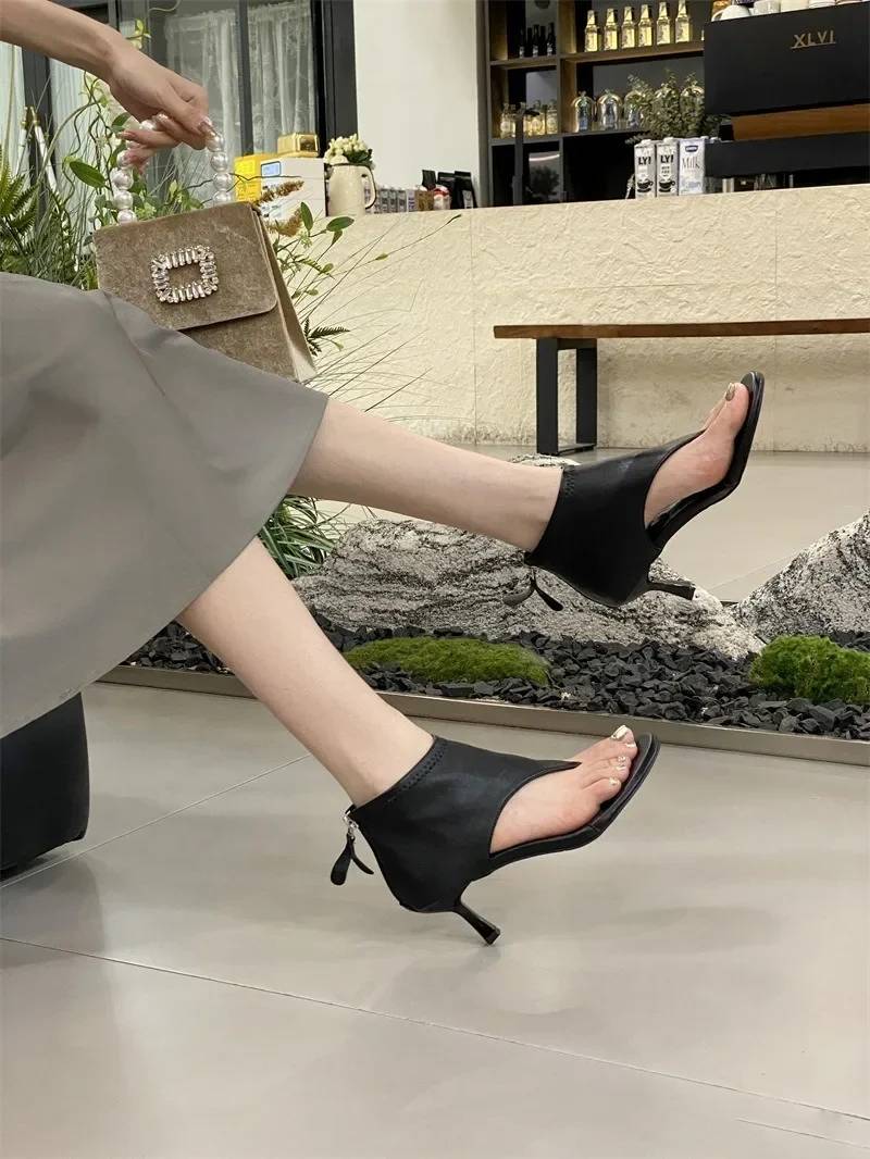 Casual Versatile Comfortable Clip Open Toe Cover Heel High-Heeled