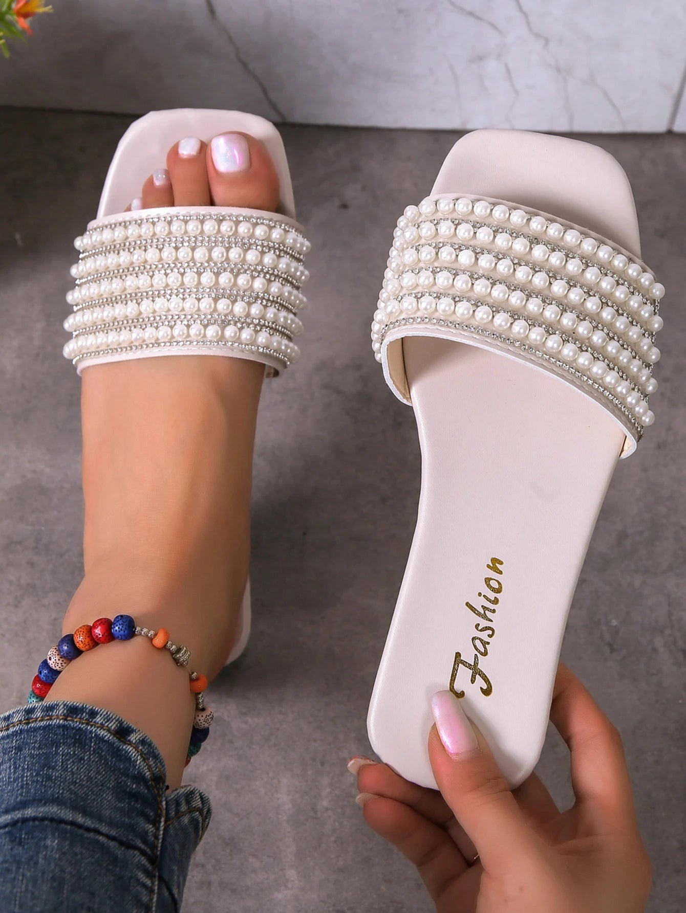Classic With Artificial Pearl And Rhinestone Decoration Flat Sandals