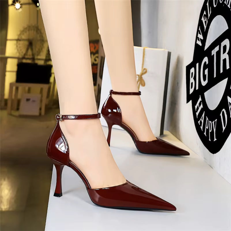 Classics Nude Glossy Leather Butterfly-knot Ankle Strap Sandals