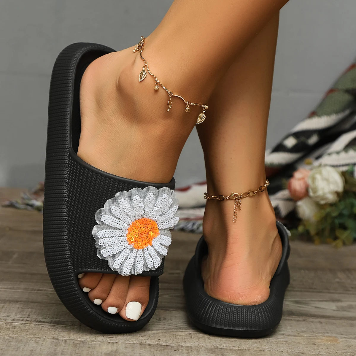 Colorful Sequin Comfortable Versatile Daily Walking Soft Sole Slippers