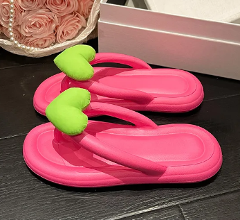 Comfortable Flip Flops Heart Beach Soft Sole Slippers Indoor Paltform EVA Home Wear Shoes