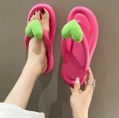 Comfortable Flip Flops Heart Beach Soft Sole Slippers Indoor Paltform EVA Home Wear Shoes