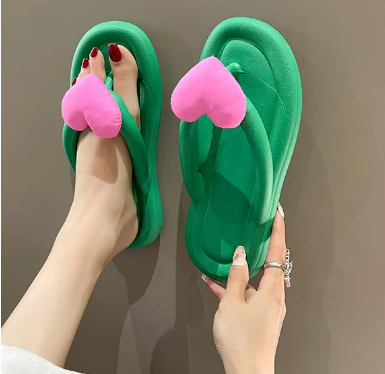Comfortable Flip Flops Heart Beach Soft Sole Slippers Indoor Paltform EVA Home Wear Shoes