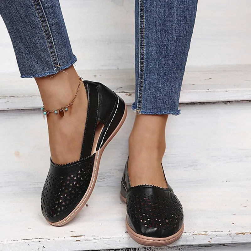 Comfortable Retro Button Comfy Flat Round Toe Sandals