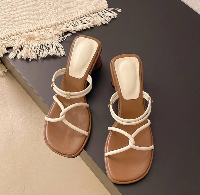 Concise Narrow Band Thick Heels Mules Slide Sandals