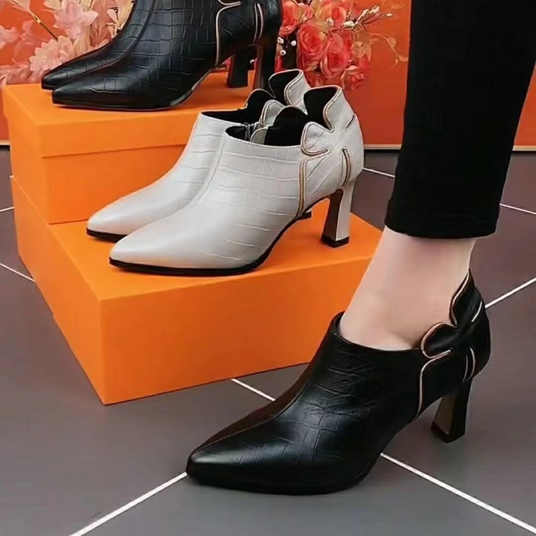 Deep Mouth Solid Color All-match Pointed Side Zipper Leather Shoes