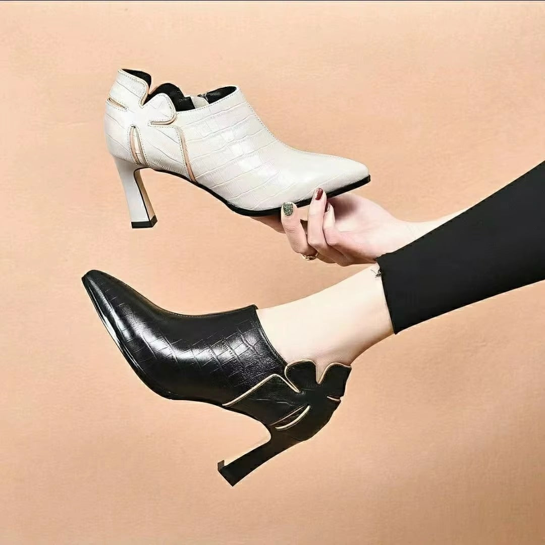 Deep Mouth Solid Color All-match Pointed Side Zipper Leather Shoes