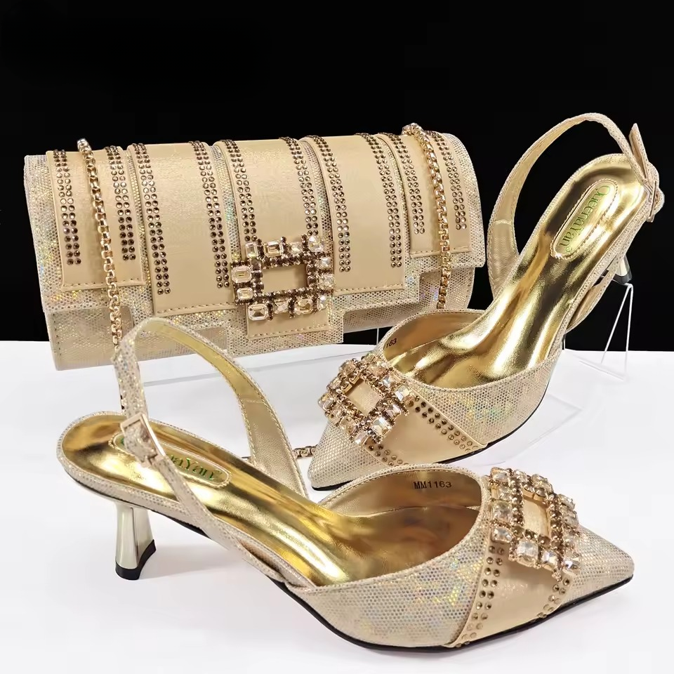 Elegant Color Block Design Shoes And Full Rhinestone Party Bag