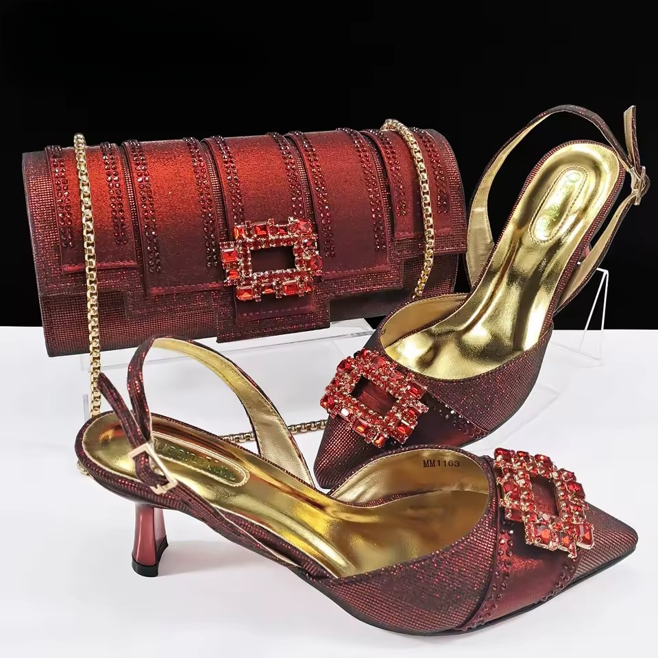 Elegant Color Block Design Shoes And Full Rhinestone Party Bag