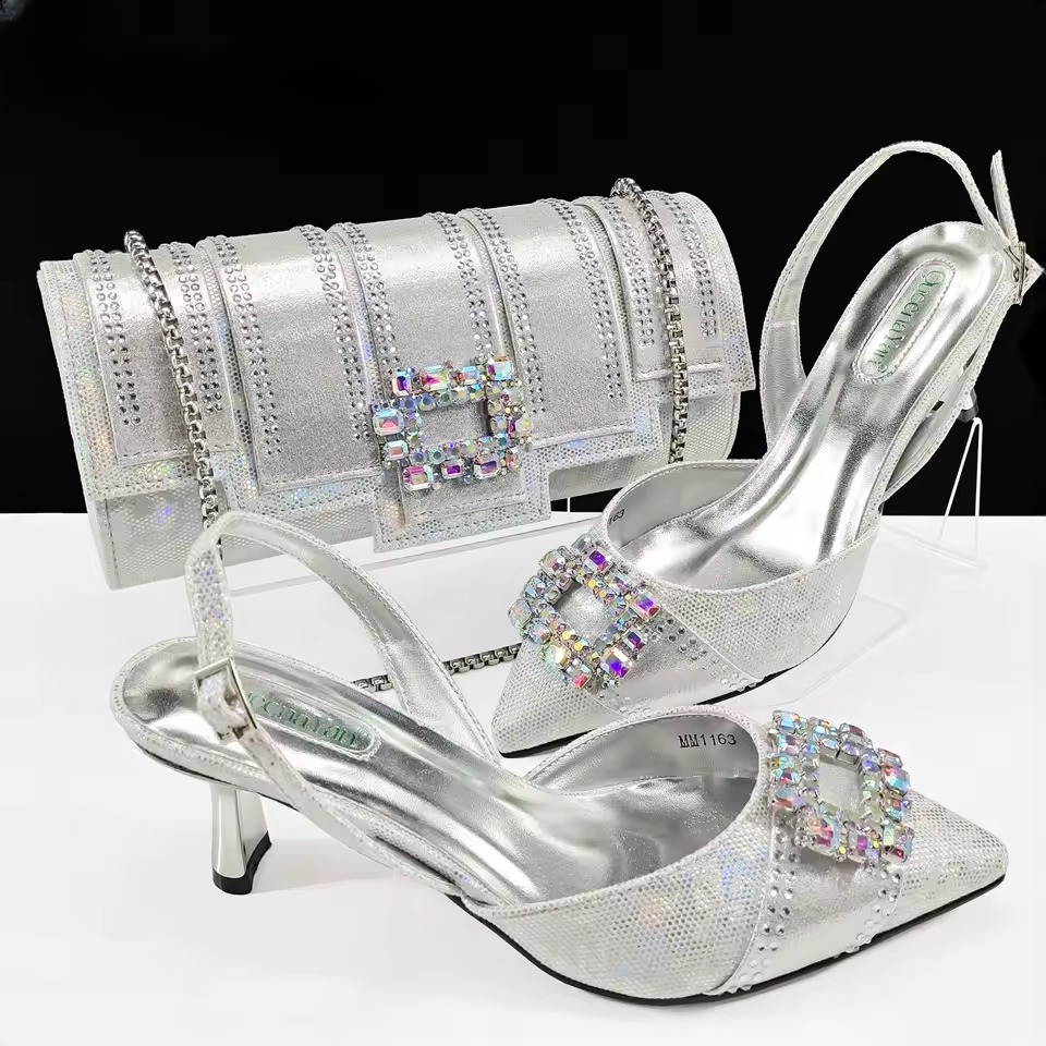 Elegant Color Block Design Shoes And Full Rhinestone Party Bag