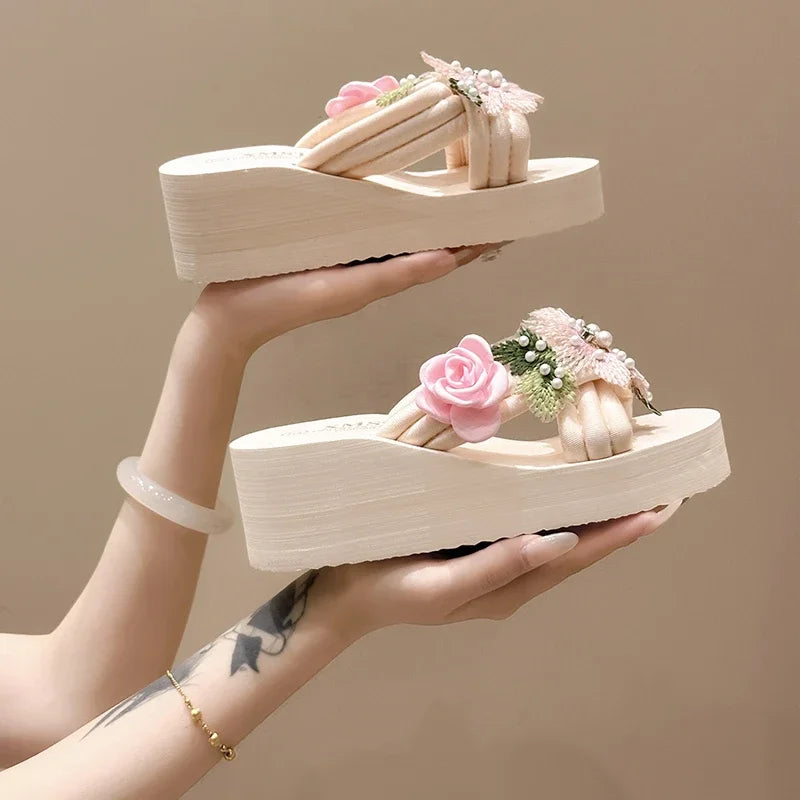 Elegant Flower Embroidered Resistant Thick Soled Flip Flops Sandals
