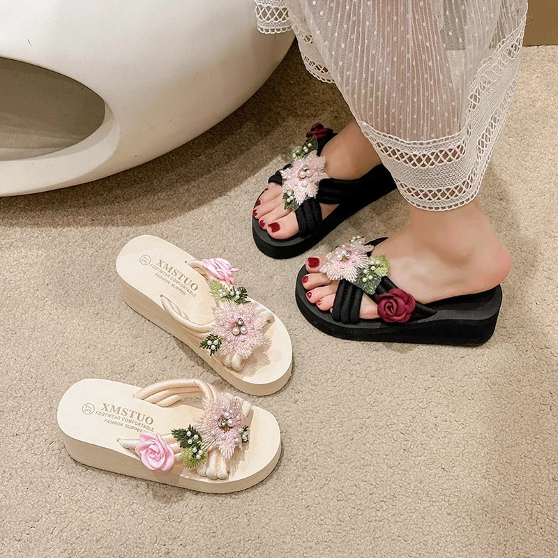 Elegant Flower Embroidered Resistant Thick Soled Flip Flops Sandals