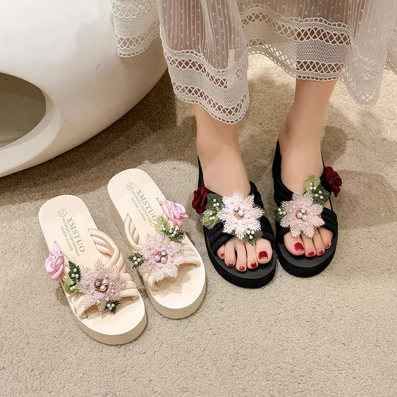 Elegant Flower Embroidered Resistant Thick Soled Flip Flops Sandals