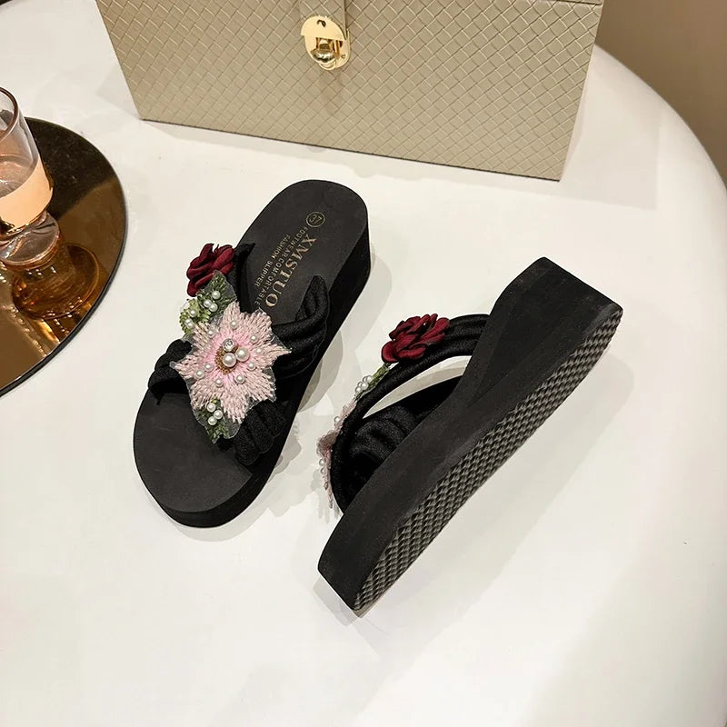 Elegant Flower Embroidered Resistant Thick Soled Flip Flops Sandals