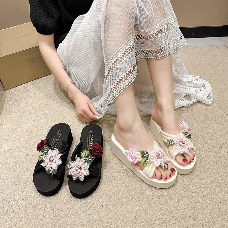 Elegant Flower Embroidered Resistant Thick Soled Flip Flops Sandals