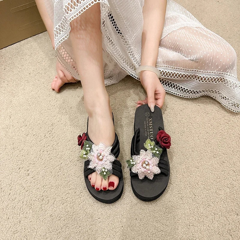 Elegant Flower Embroidered Resistant Thick Soled Flip Flops Sandals
