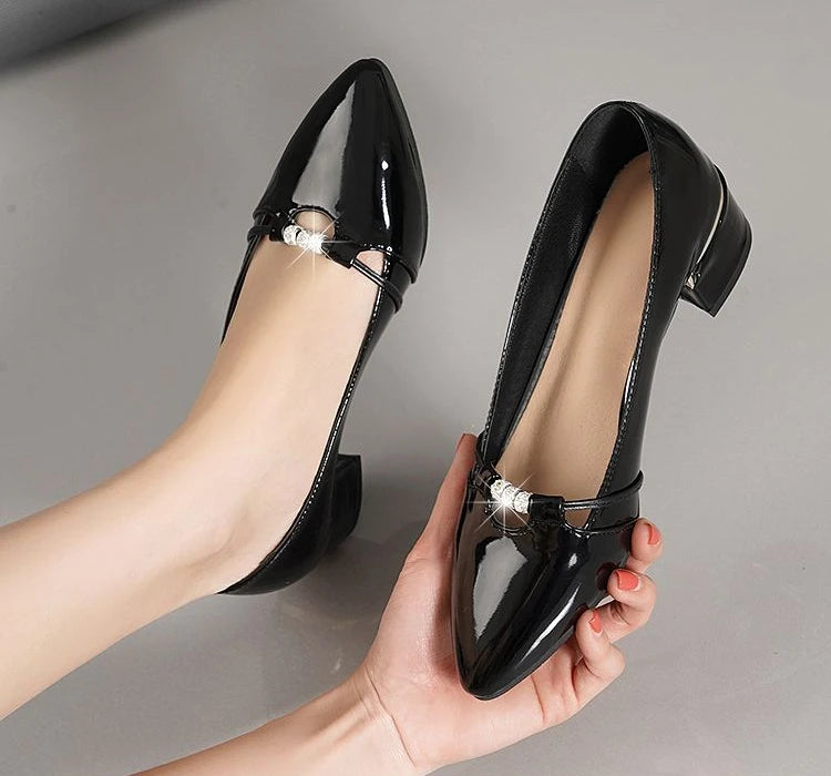 Elegant High Quality Pointed Toe With Medium High Heels Pumps