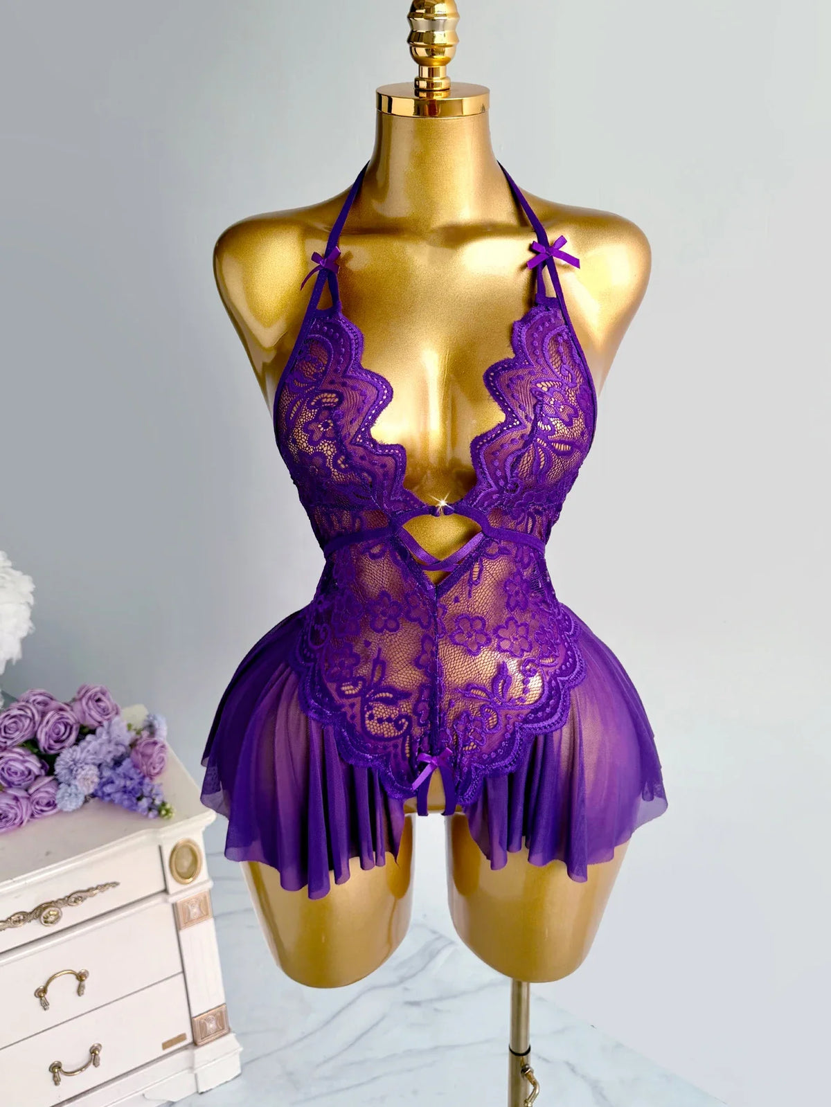 Elegant Lace Halter Neck Teddy Bodysuit With Bow Detail And Ruffled Hem Lingerie