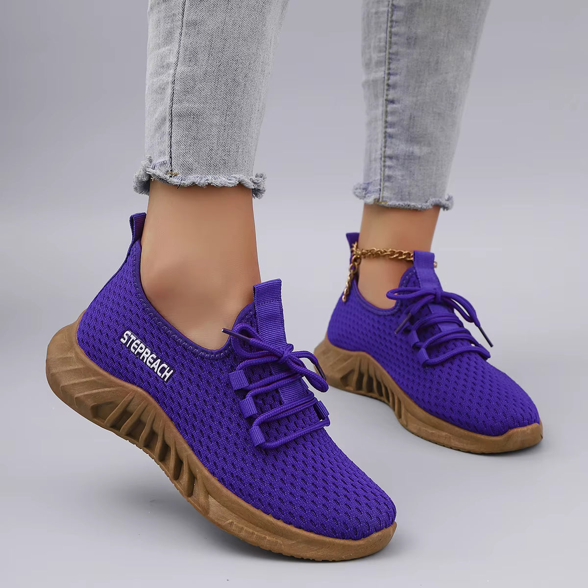 Elegant Lace up Comfortable Breathable Lightweight Sports Shoes