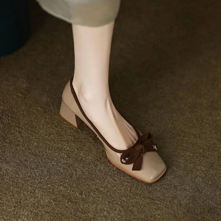 Elegant Microfiber Retro Bowknot Square Toe Thin Heel Sandals
