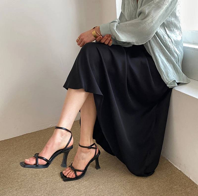 Elegant Buckle Strap Narrow Band Ankle Strap High Square Toe Heel Sandals