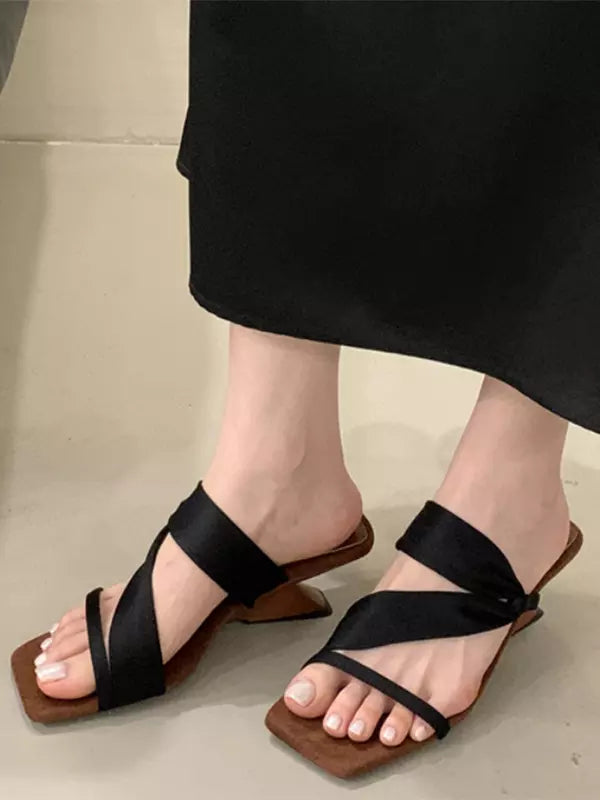 Elegant Open Toe Strappy Desinged Mules Heel Sandal