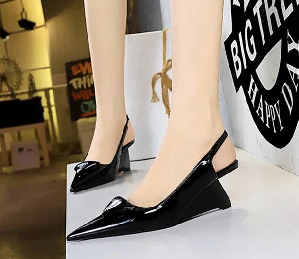 Elegant Patent Leather Shallow Cut Pointed Hollow Back Strap High Heeled Sandal